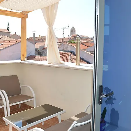 Apartman Four Towers *