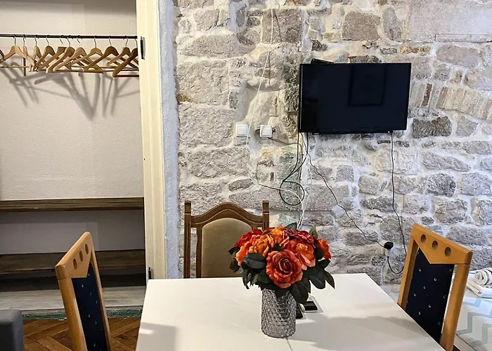 Four Towers Apartman *