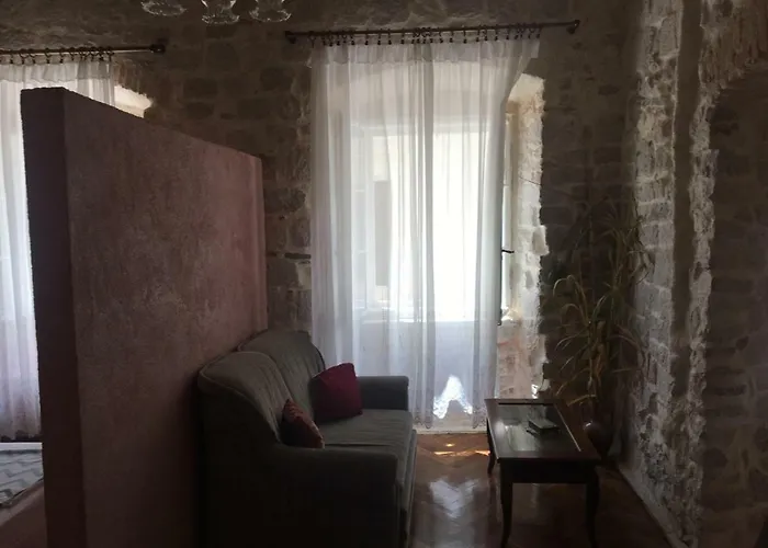 Four Towers Apartman Rab Town