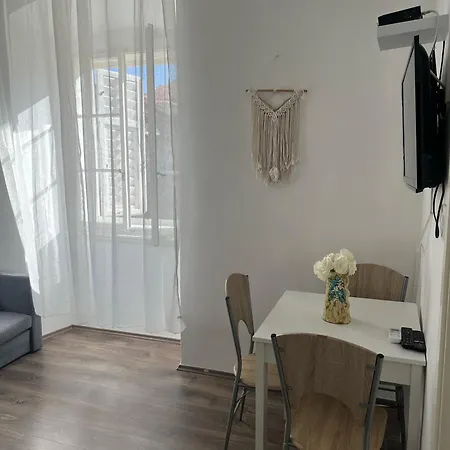 Four Towers Apartment
